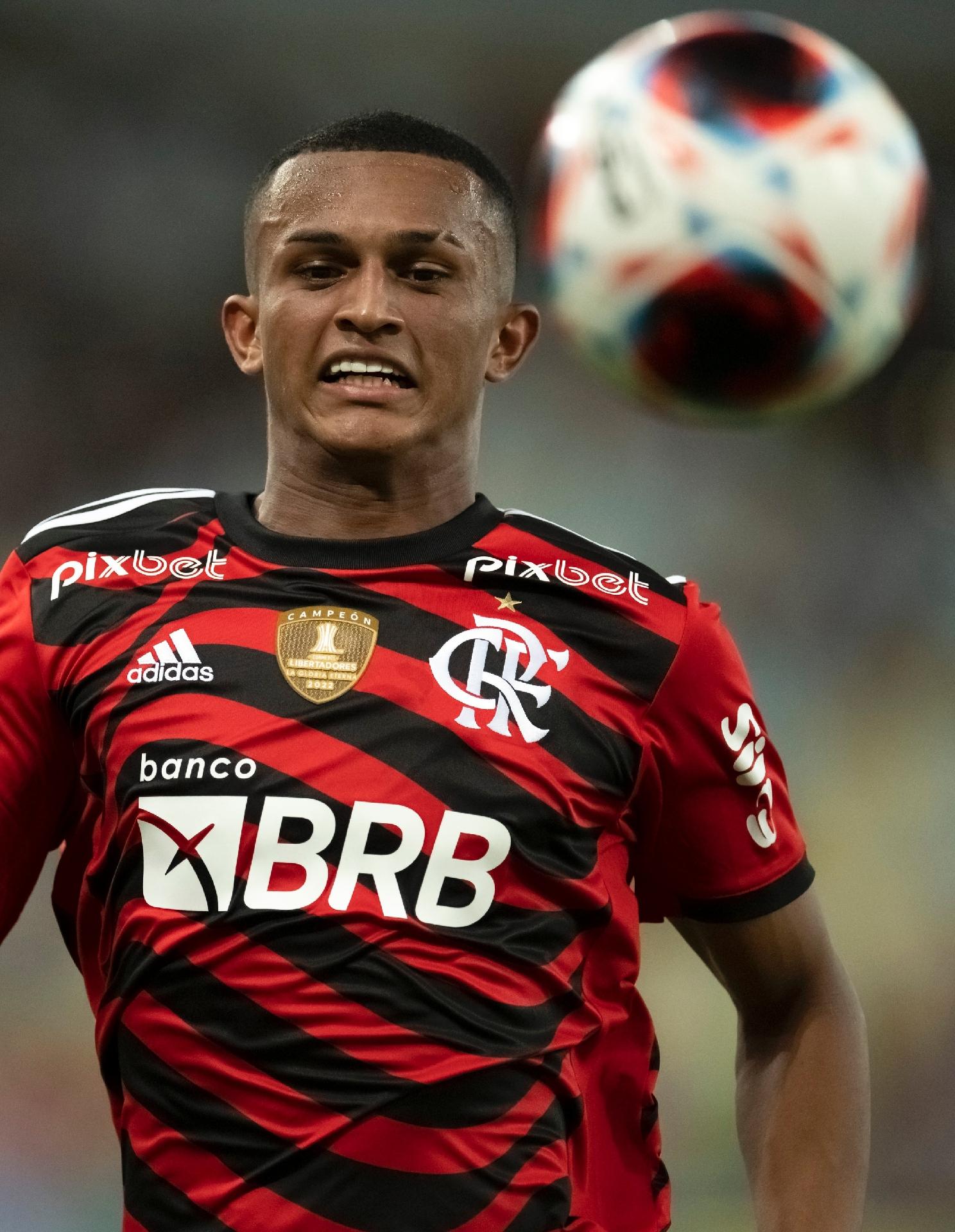 Wesley França - Lateral Direito - C. R. Flamengo - SUB20 