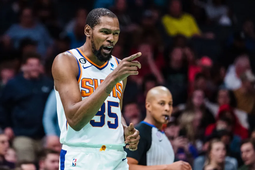Kevin Durant, ex-jogador do Oklahoma City Thunder, agora no Suns.