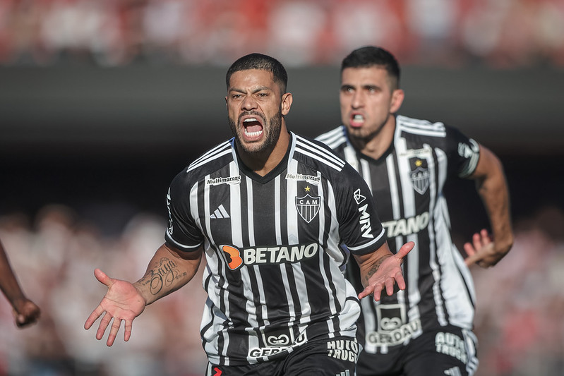 Chute de Hulk em gol pelo Galo fica perto de bater recorde mundial