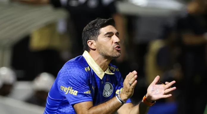 GANHANDO A BRIGA! Palmeiras passa a frente de Grêmio na corrida para contratação de atacante