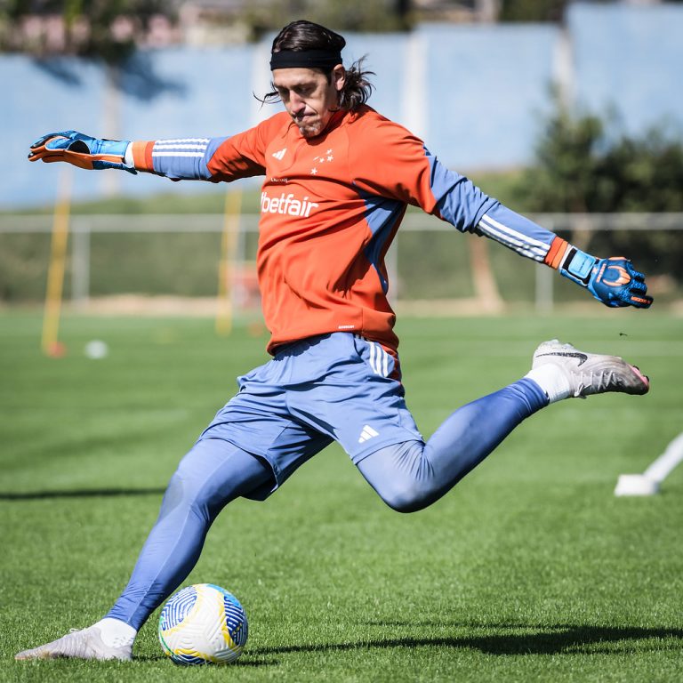 Cássio, Kaio Jorge, Walace E Matheus Henrique São Registrados No BID E ...